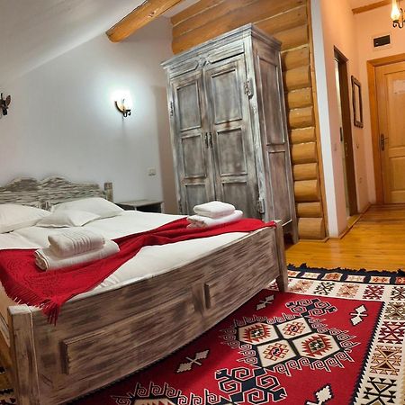 Domeniul Haiducilor Bucovina ซูชาวา ภายนอก รูปภาพ