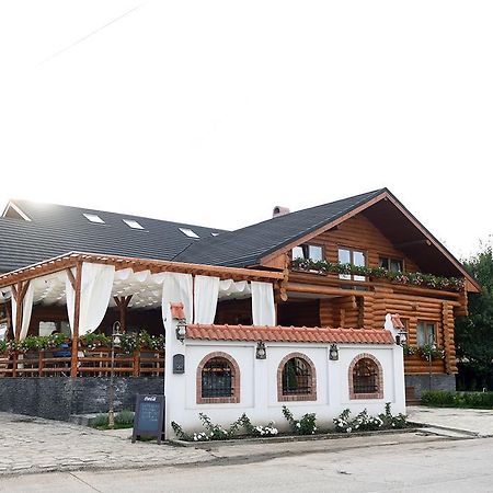 Domeniul Haiducilor Bucovina ซูชาวา ภายนอก รูปภาพ