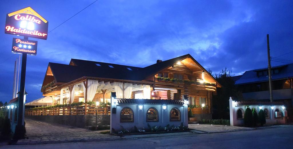 Domeniul Haiducilor Bucovina ซูชาวา ภายนอก รูปภาพ